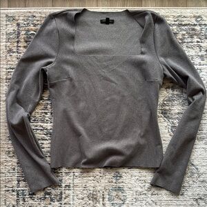 Dynamite Gray Fitted Long Sleeve Blouse